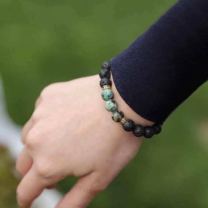 African Turquoise Diffuser Crystal Bracelet - Image 4