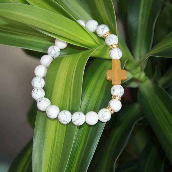 White Howlite Gemstone Topaz Cross Crystal Bracelet - Image 4