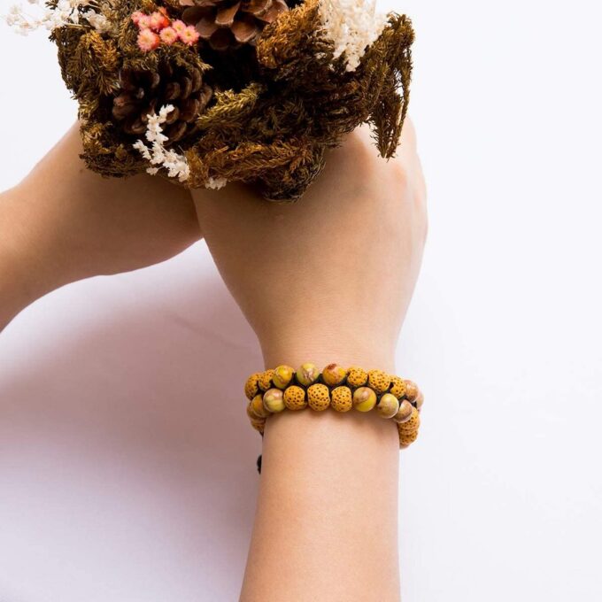 Lava Stone Crystal  Bracelet - yellow - Image 6